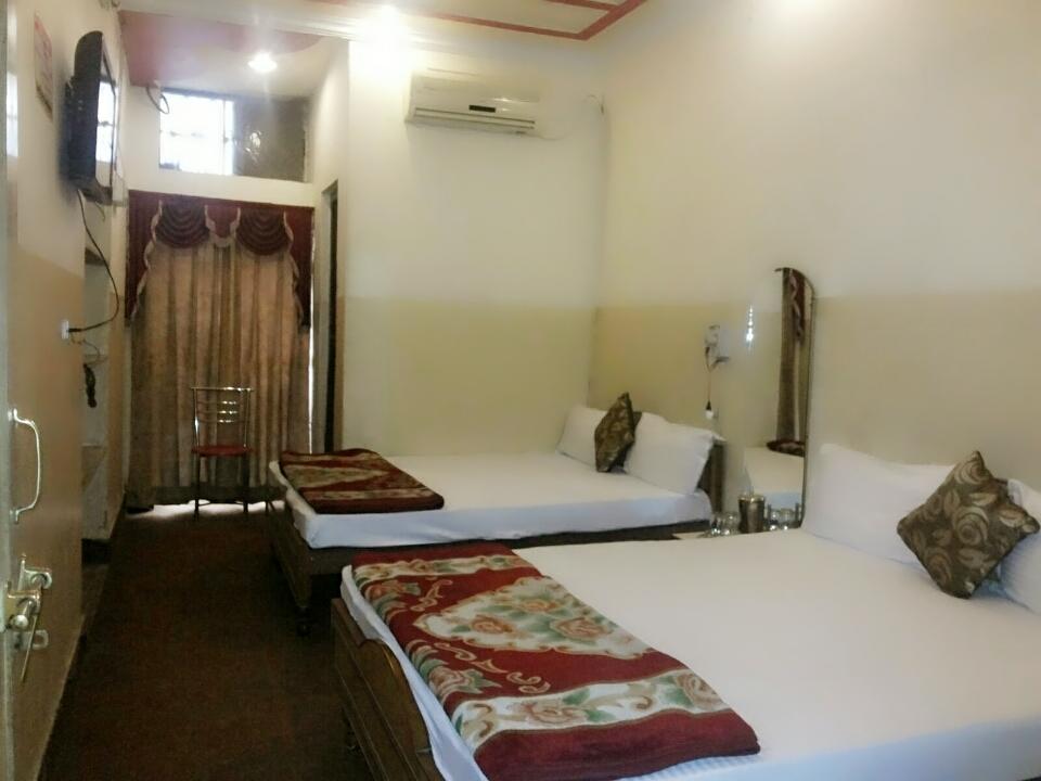 أجمير Hotel Lovely المظهر الخارجي الصورة